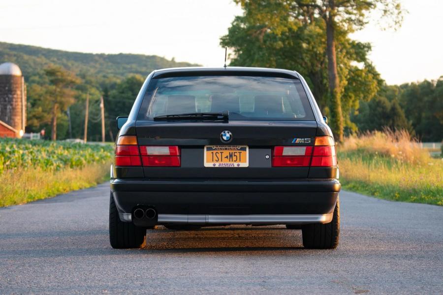  BMW M5 Touring (E34) 1992 года  (EU) (фото 16 из 94)